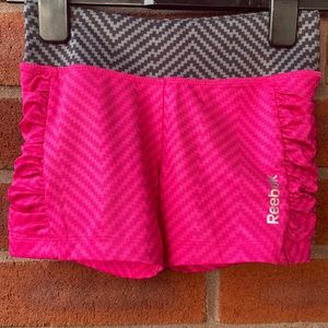 Reebok Ruched Sides Geometric Pattern Pink Shorts